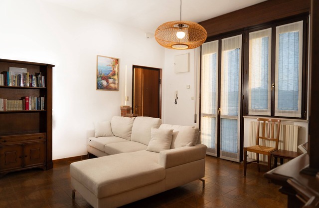 Sunny apartment at 30m from the beach in Torrette di Fano. Pet-Friendly!