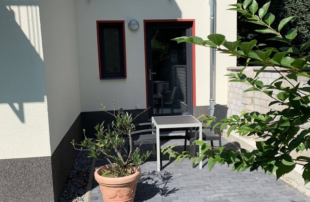 Sunny apartment with terrace