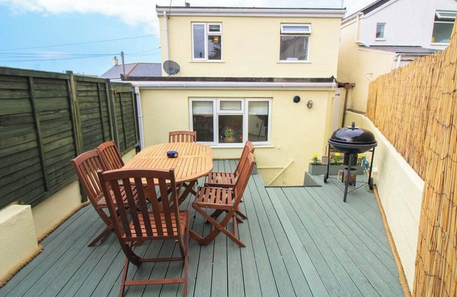 Sunny Corner Cottage
