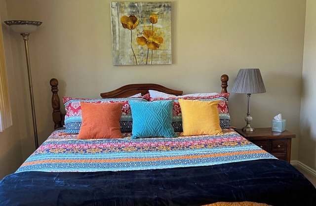Sunny Escapes Getaway - Your spacious home away from home!