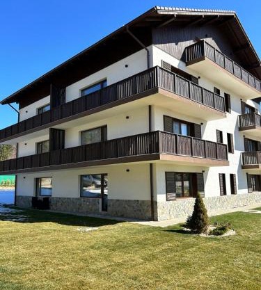 Sunny Grand Chalet Apartment