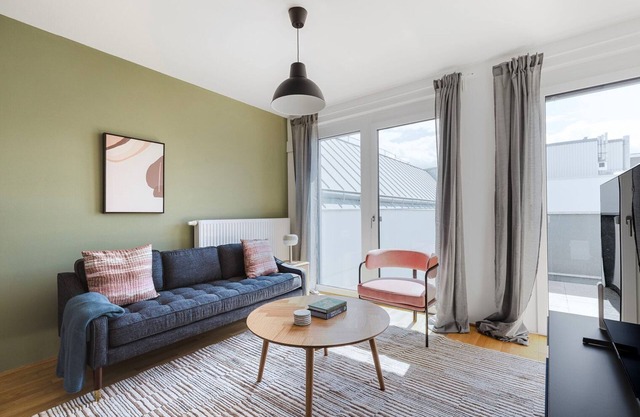 Sunny Rudolfsheim-Fünfhaus 2BR w/Terrace & Elev, by Blueground