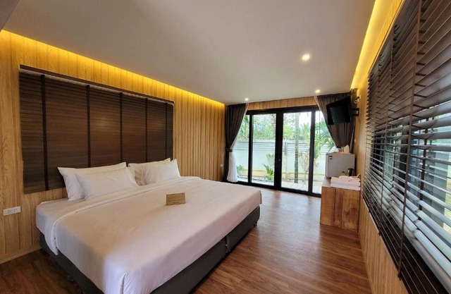 Sunnyvale Ranong 2
