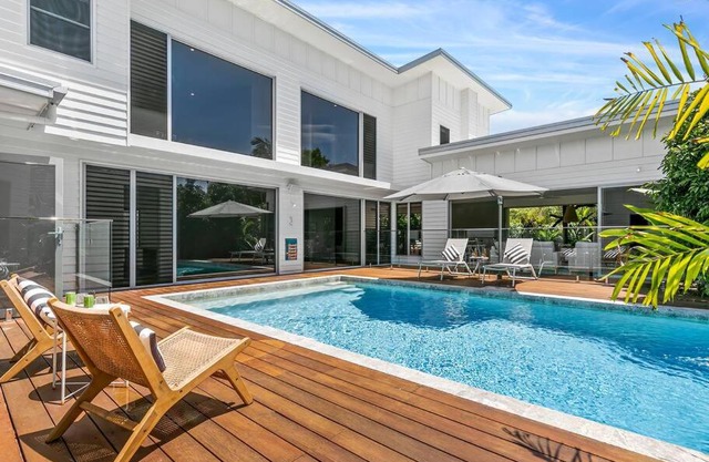 Sunrise Beach Luxury Home - Style & Sophistication