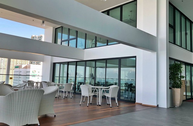 Sunrise Gurney Duplex (Georgetown)