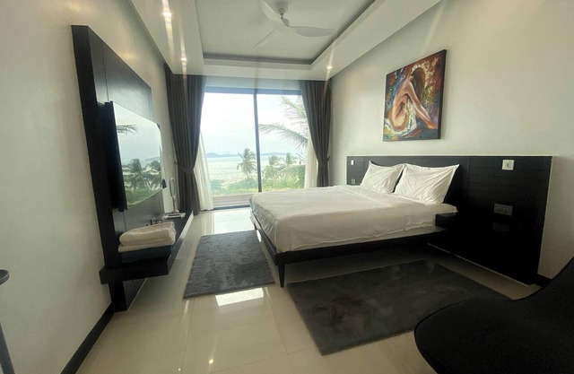 Sunrise Villa.