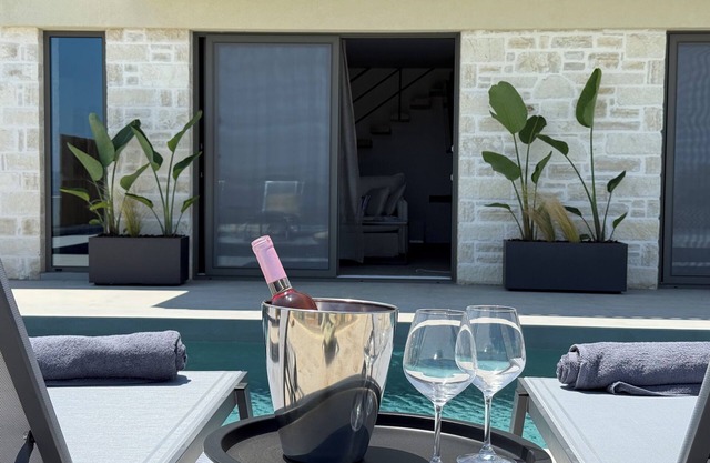 Sunrise Village Aptera Pool Villa II