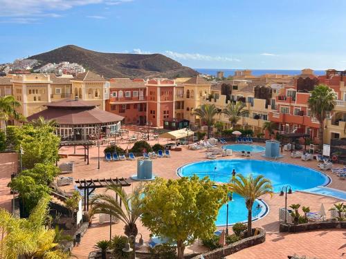 Sunset Apartment 7 & Heated Pool