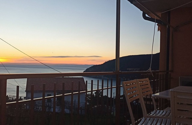 Sunset apartment