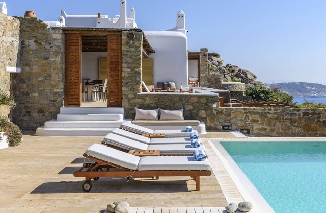 Sunset Dream VILLA YASMINA w/ private pool