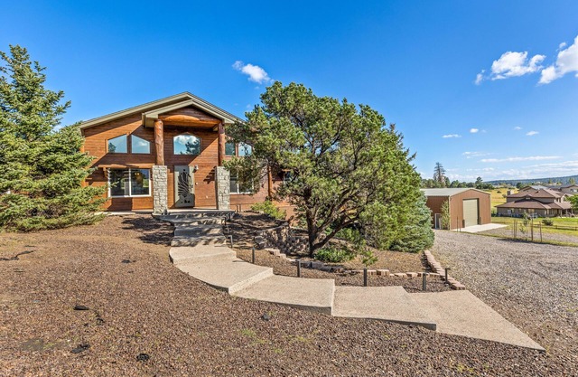 🌅 Sunset Ranch 🌅 Views Views Views with Private Pickelball Court
