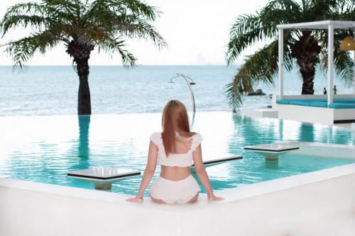 Sunset Serenity Seaview Najomtien Pattaya