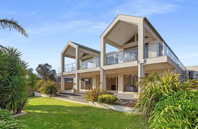 Sunset View Luxury 4 Bedrooms With Sauna