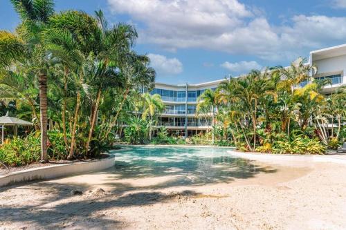Sunset Views - Spacious Getaway