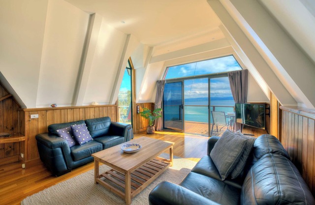 Sunsets - Freycinet Holiday Houses