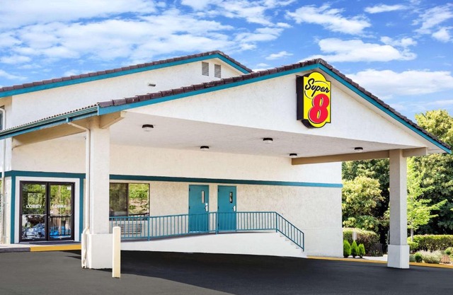 Super 8 by Wyndham Bremerton