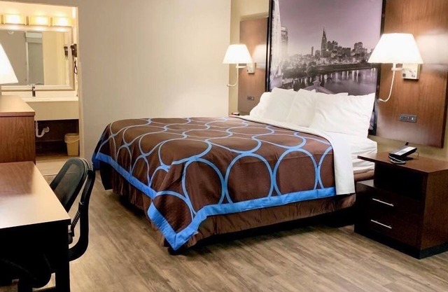 Super 8 by Wyndham Cookeville