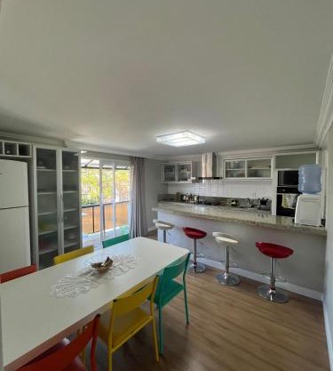 Super Apto 3 Dorm Próx Mar Jurerê Internacional