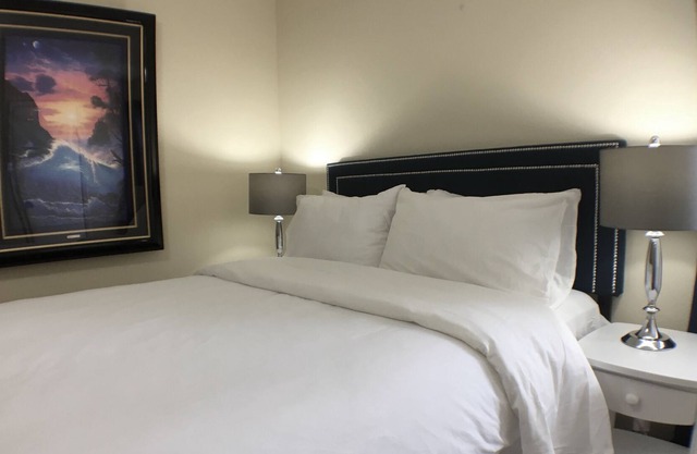 Super clean 2 Bedroom townhome best location
