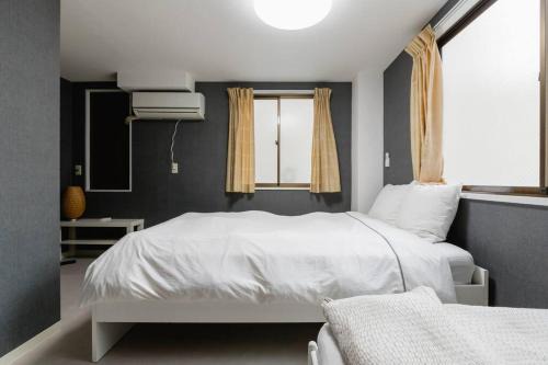 Super close to Dotonbori! Great location room#403