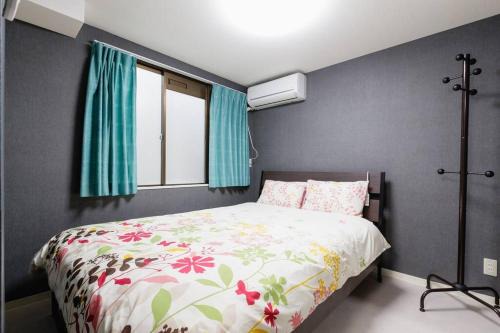 Super close to Dotonbori! Great location room#405