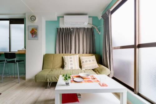 Super close to Dotonbori! Great location room#601
