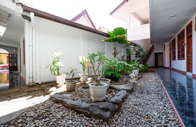 Super OYO Capital O 1644 Hotel Griya Kencana