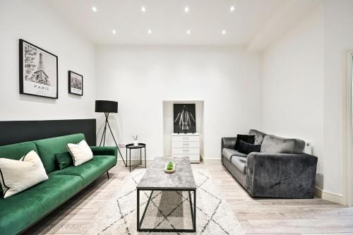 Superb 1bed Ealing Apartment- Steps to Tube & City Attractions