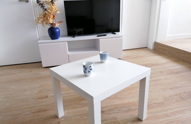 Superb 2-room apartment on marina