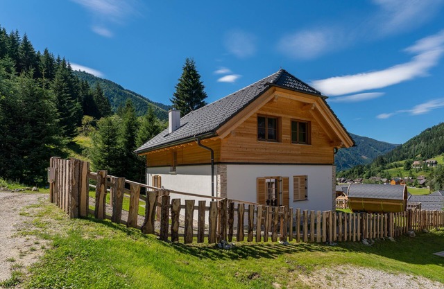 Superb chalet Bergzauber with sauna