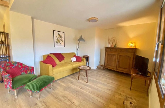 Superb High Alps gîte La Crémesine 130m2 6 people garden large terrace