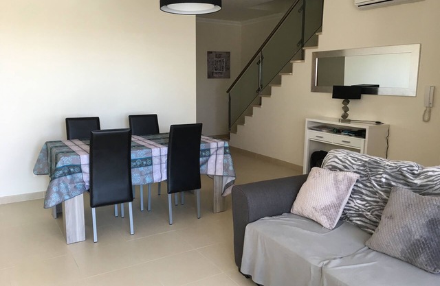 Superb House 4 people 2 bedrooms air conditioning quiet modern spacious gardens and swimming pools