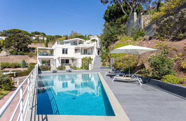 Superb Penthouse Terrace Sea View