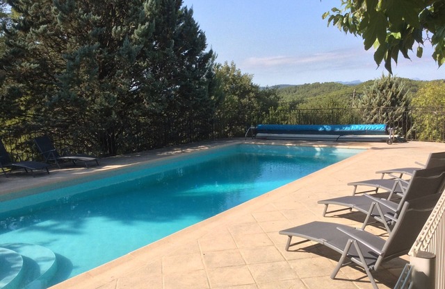 Superb secluded villa with stunning views and heated pool