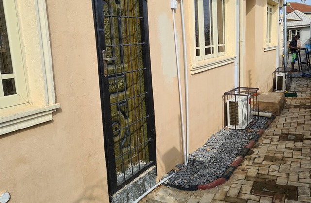 Superb self contained One bed BQ apt Oluyole Akala express road Ibadan