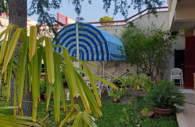 Superbly equipped cottage with garden for your cool and relaxing evenings