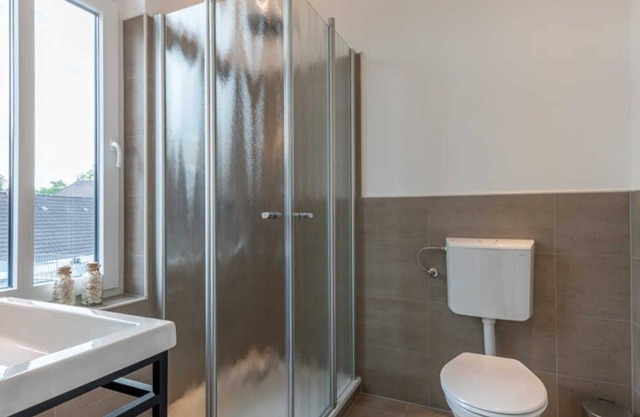 Superior double room 7 (top floor left) - 24/7 self-check-in, 14008