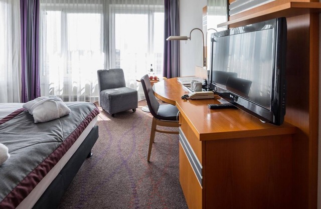 Superior Double Room - Ramada by Wyndham Dresden