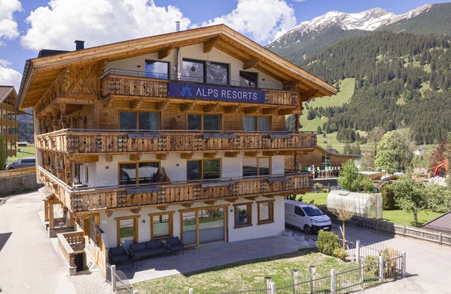 Superior Penthouse mit 2 Schlafzimmern by Interhome