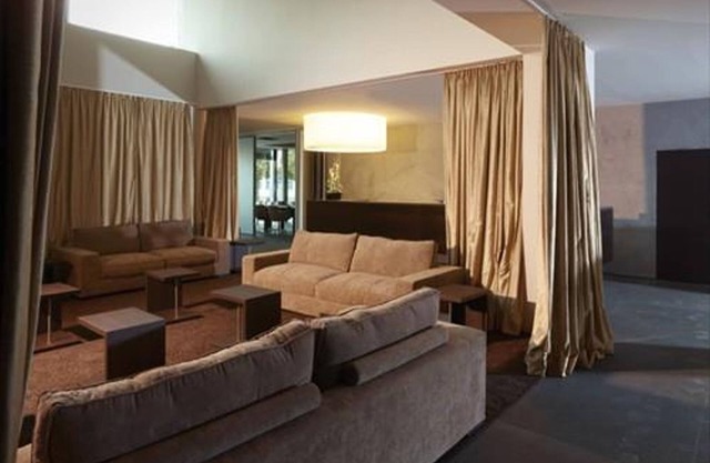 Superior Queen - SAKS Urban Design Hotel