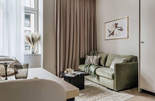 Superior Stay: Stylish & Central