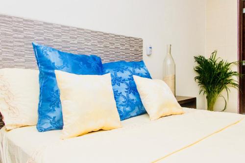 Superior Aquamarina Suites 