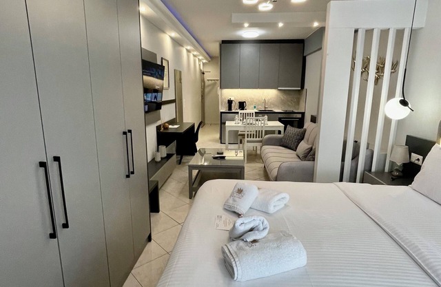 Superior Suite Zotos Luxury Studios & Apartments