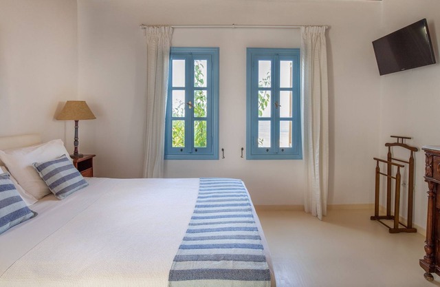 Superior Triple Room with Sea View - Sharing terrace (Despina 5)