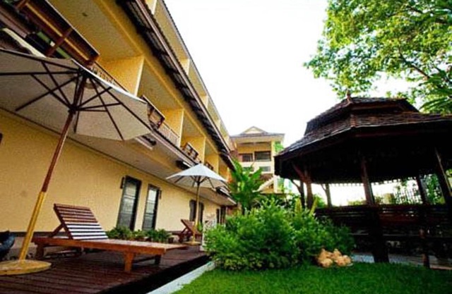 Suphan Lake Hometel