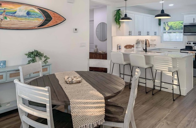 Surf Chic 3br, Firepit, Boating, Fishing, Beaches