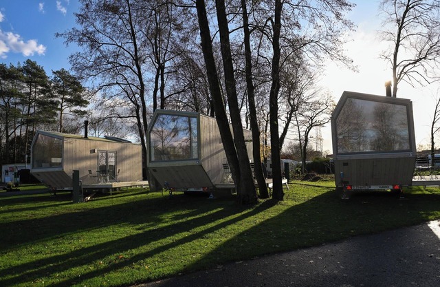 Sustainable Tiny House Pioneer by the natural bathing lake in Friesland