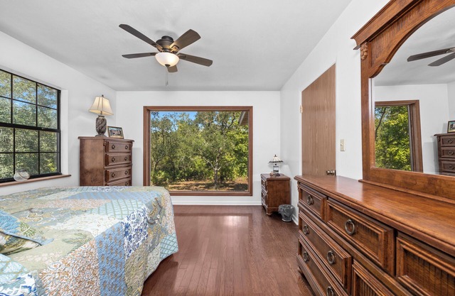 Suwannee Comfort, Private Cozy Cabin on the Suwannee River
