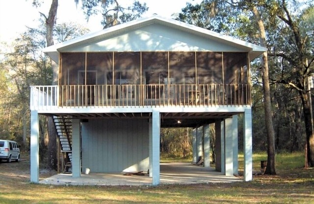 Suwannee River, Fanning Springs, BIG DOCK