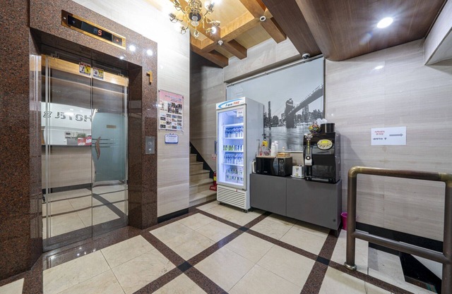 Suyu Four Seasons Hotel